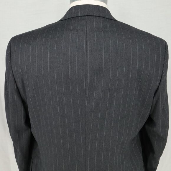 Jos A Bank Suit Mens 44R Dark Gray Pinstripe Wool Jacket Lined Pleated Cuffed - Picture 10 of 16